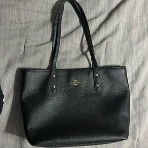 Coach Classic City Zip Tote